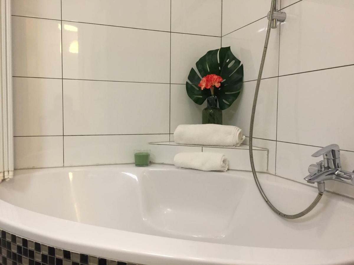 Schoenbrunn Apartment Wenen Buitenkant foto