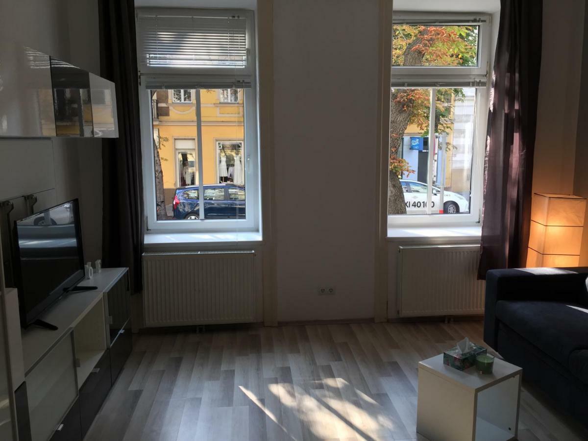 Schoenbrunn Apartment Wenen Buitenkant foto